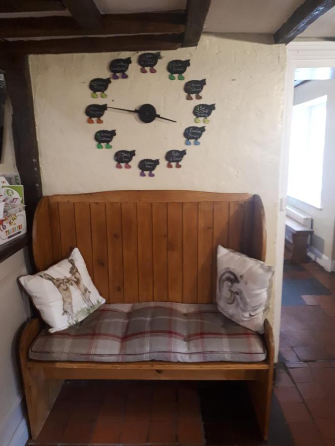 Seven Stars Inn Builth Wells Zewnętrze zdjęcie